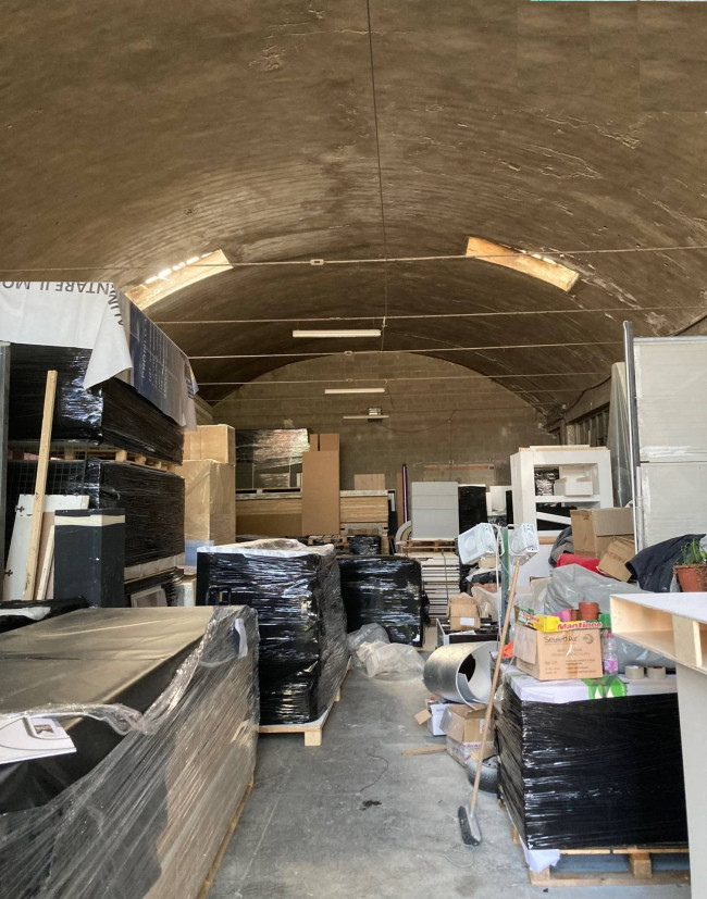 Capannone in Vendita a Orbassano