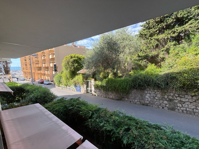 Appartamento in Vendita a Menton