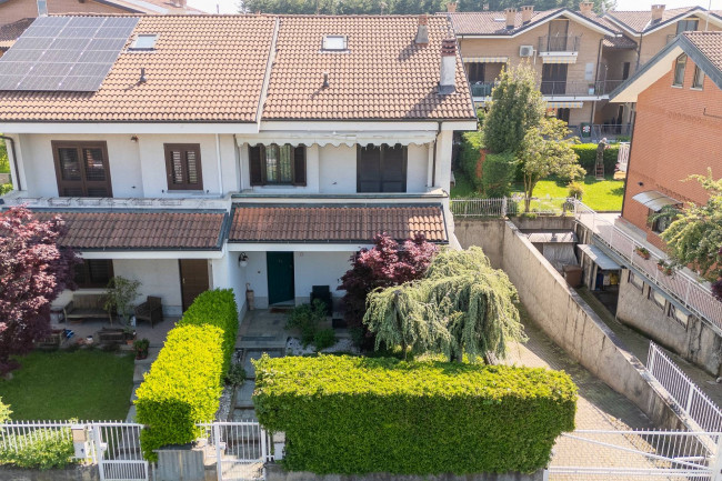 Villa Bifamiliare in vendita a Rivalta di Torino
