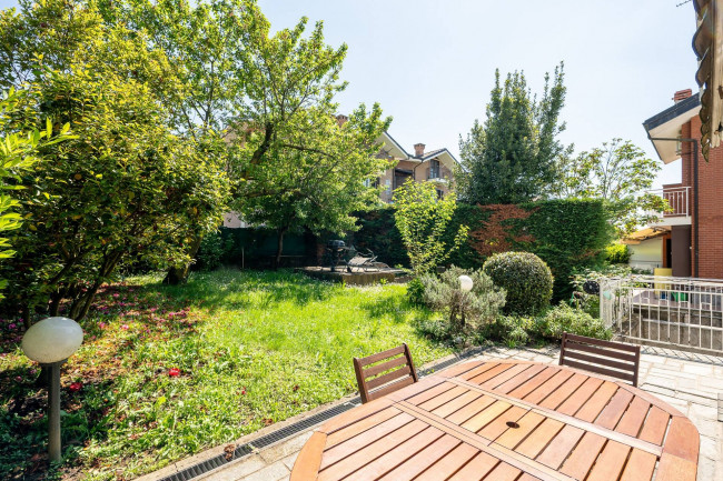 Villa Bifamiliare in vendita a Rivalta di Torino