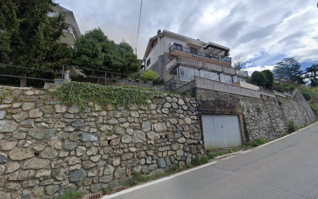 Appartamento in Vendita a Lanzo Torinese
