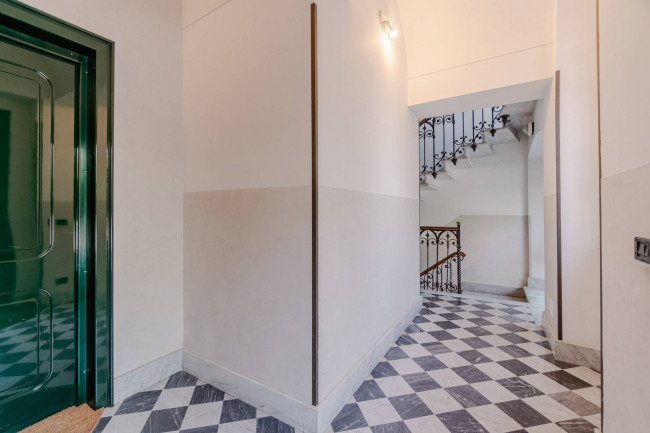 Appartamento in vendita a Genova