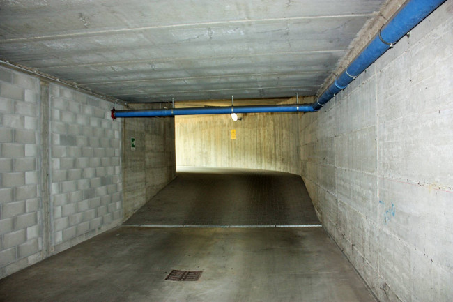 Box o garage in vendita a Torino