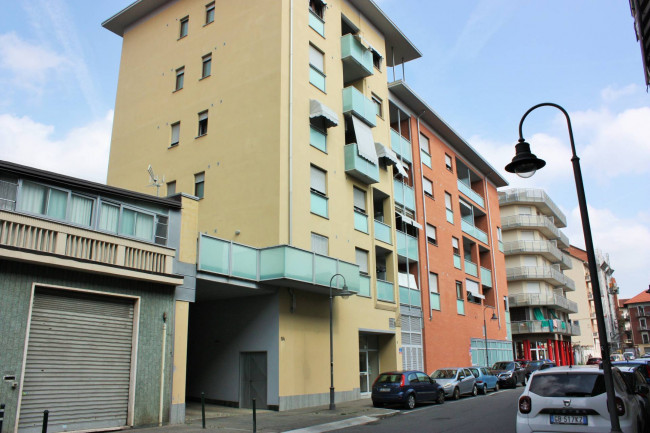 Box o garage in vendita a Torino