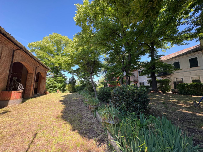 Villa Storica in Vendita a San Salvatore Monferrato