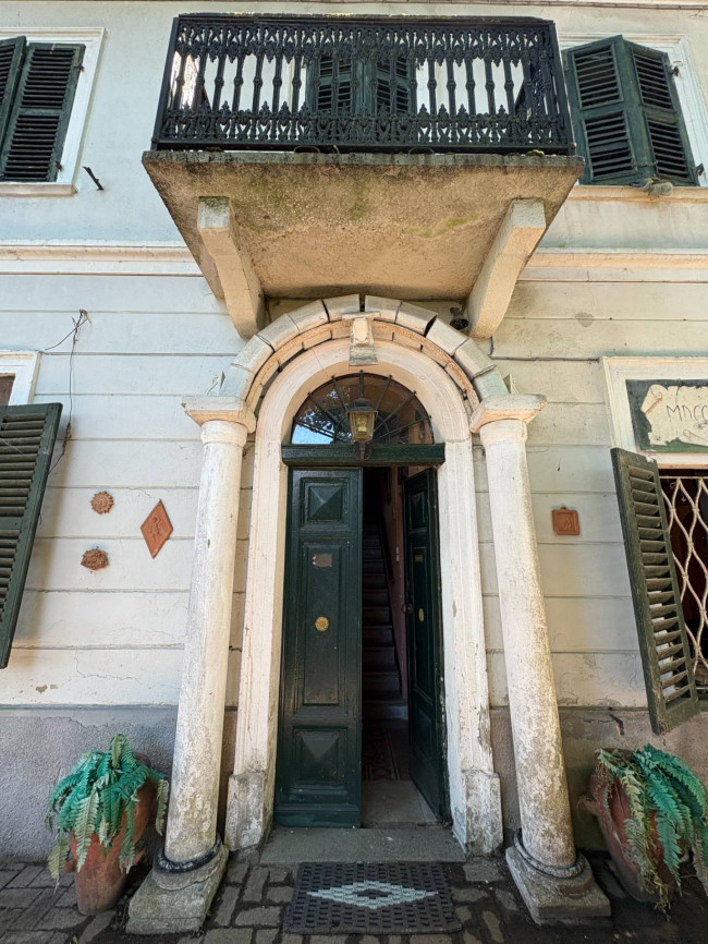 Villa Storica in Vendita a San Salvatore Monferrato