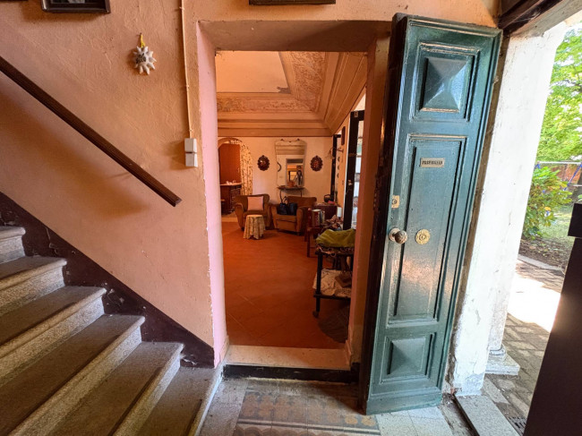 Villa Storica in Vendita a San Salvatore Monferrato