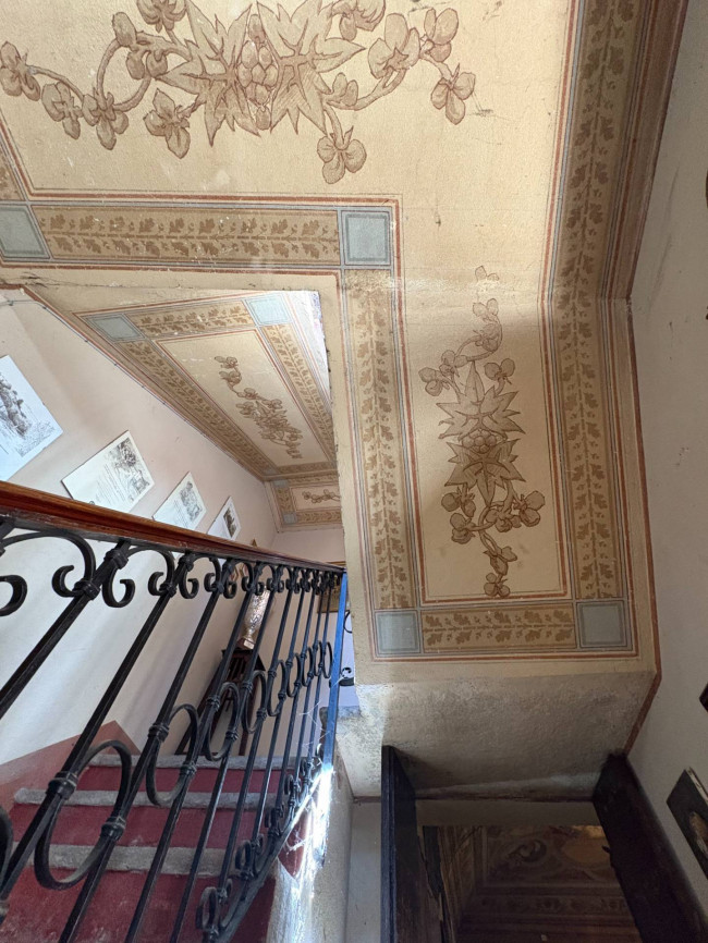 Villa Storica in Vendita a San Salvatore Monferrato