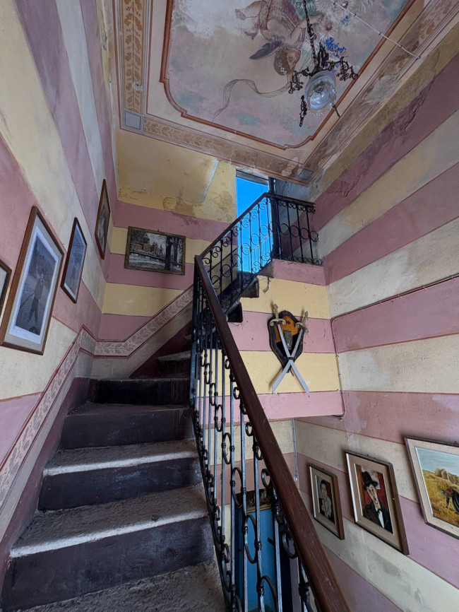 Villa Storica in Vendita a San Salvatore Monferrato