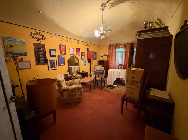 Villa Storica in Vendita a San Salvatore Monferrato