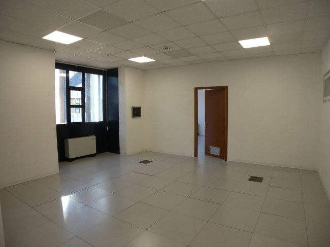 Ufficio in affitto a Torino