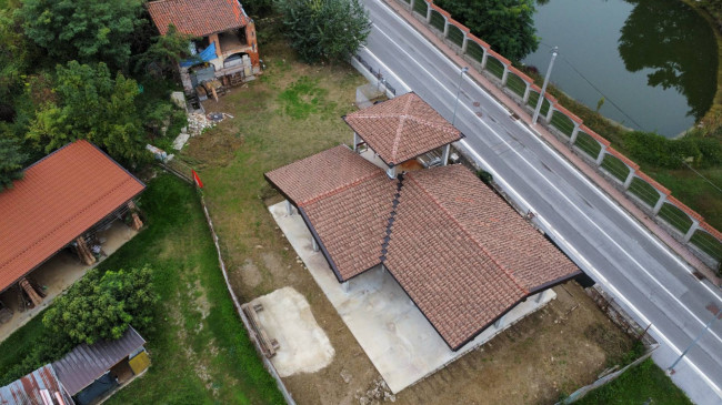 Casa indipendente in vendita