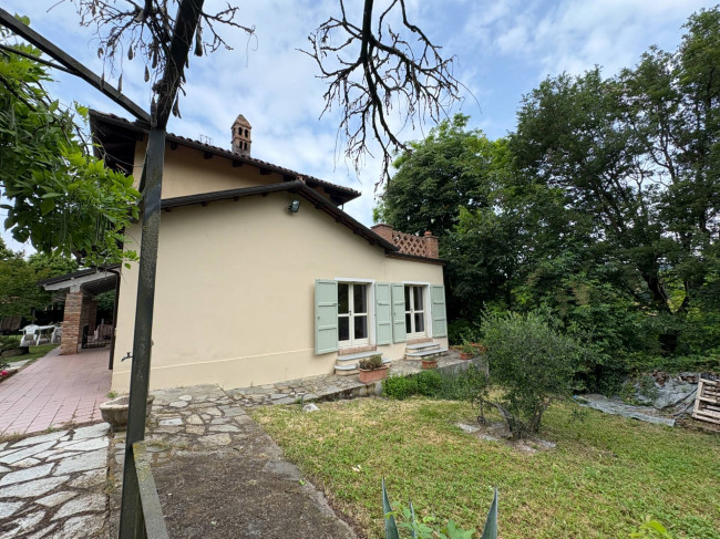 Cascina in Vendita a Villadeati