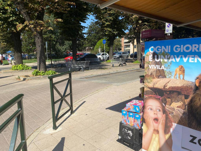 Locale commerciale in vendita a Grugliasco