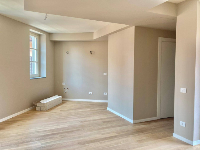 Apartment for Sale to Rivoli