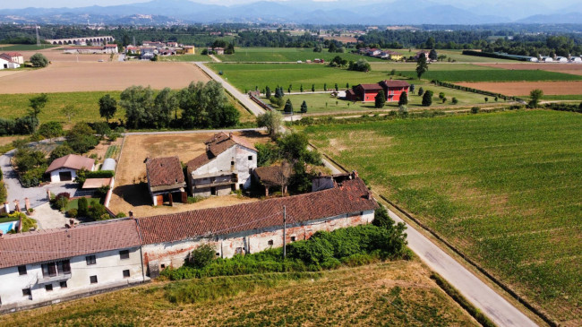 Casa Colonica in vendita a Rocca de' Baldi