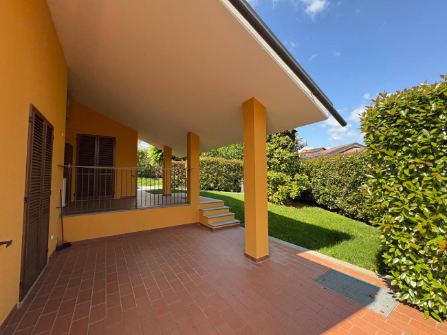 Villa in Vendita a Asti