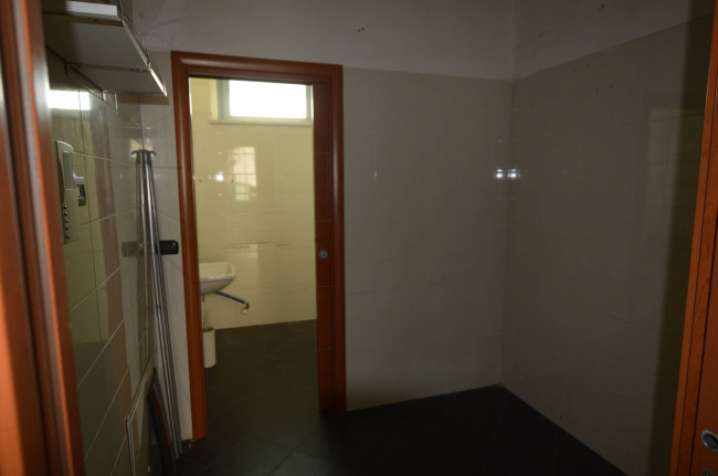 Locale commerciale in affitto a Torino