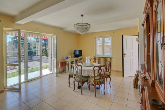 Appartamento in Vendita a Pino Torinese