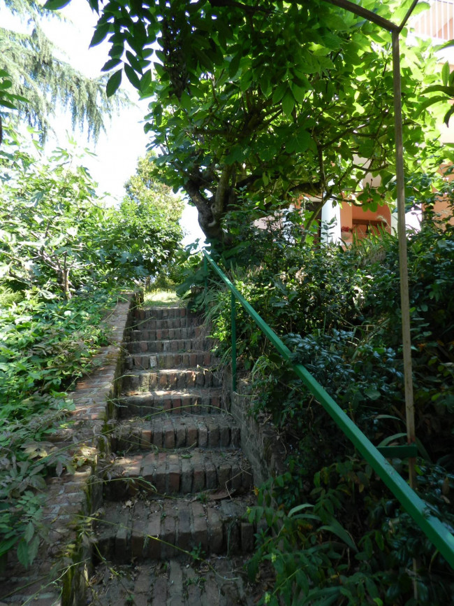 Villa in Vendita a Asti