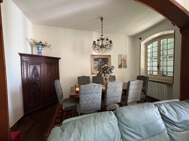 Villa in Vendita a Asti