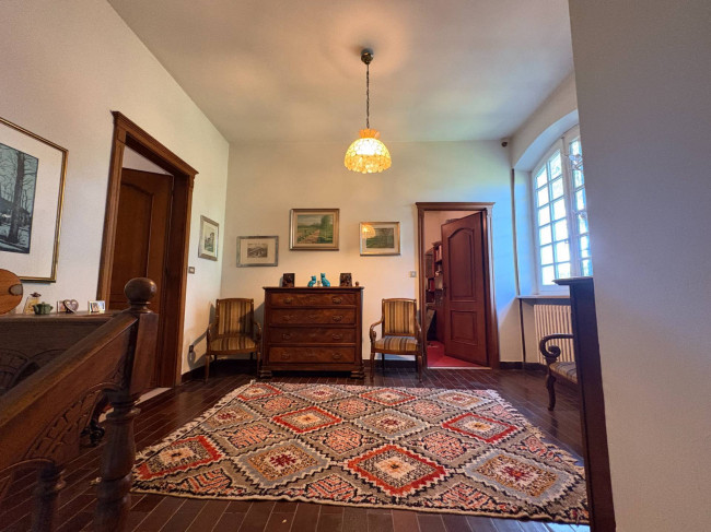 Villa in Vendita a Asti