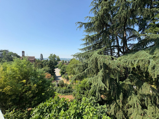 Villa in Vendita a Asti