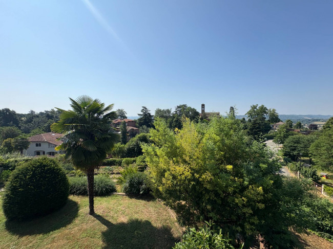 Villa in Vendita a Asti