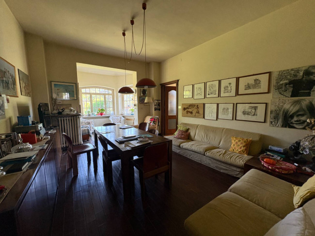 Villa in Vendita a Asti