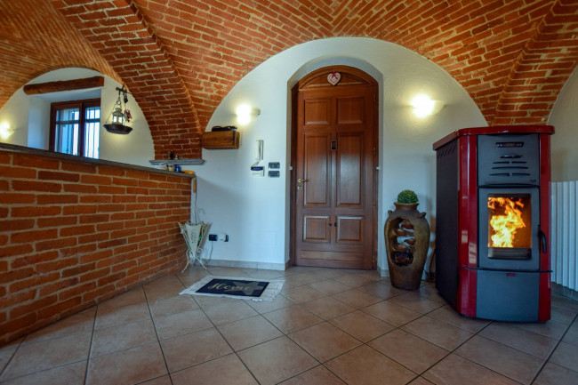 Casa indipendente in vendita a Poirino