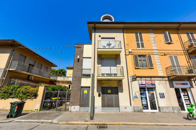 Locale commerciale in affitto a Torino