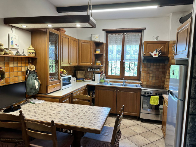 Casa indipendente in vendita a Giaveno