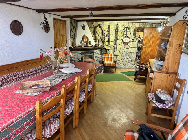 Casa indipendente in vendita a Giaveno