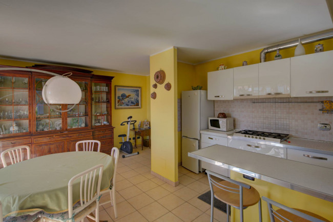 Appartamento in Vendita a Pino Torinese