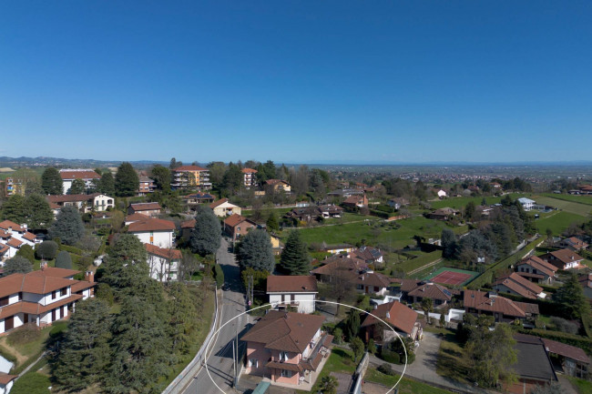 Appartamento in Vendita a Pino Torinese