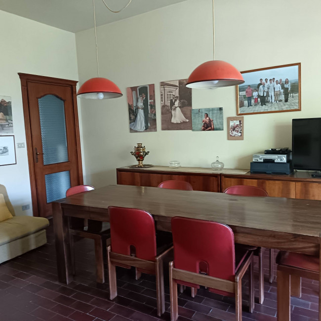 Villa in Vendita a Asti