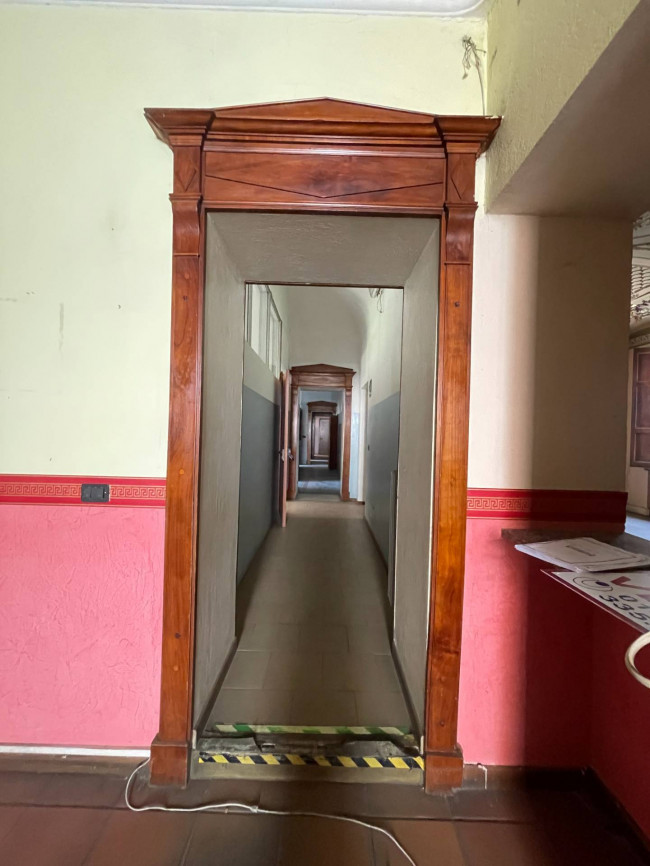 Stabile - Palazzo in Vendita a Asti