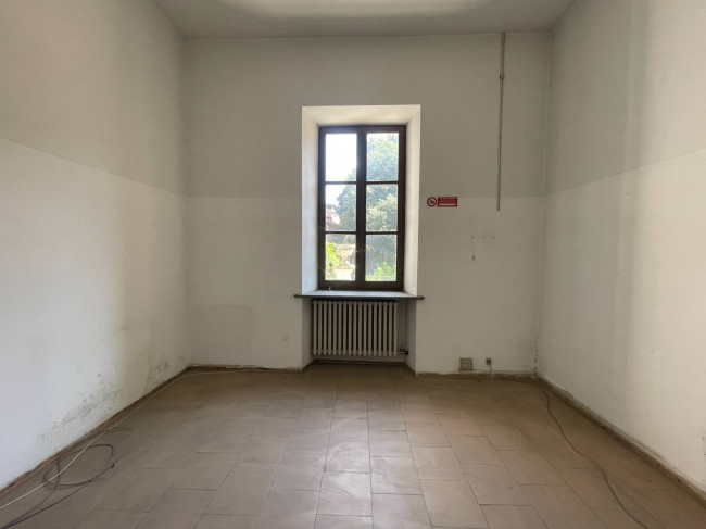 Stabile - Palazzo in Vendita a Asti