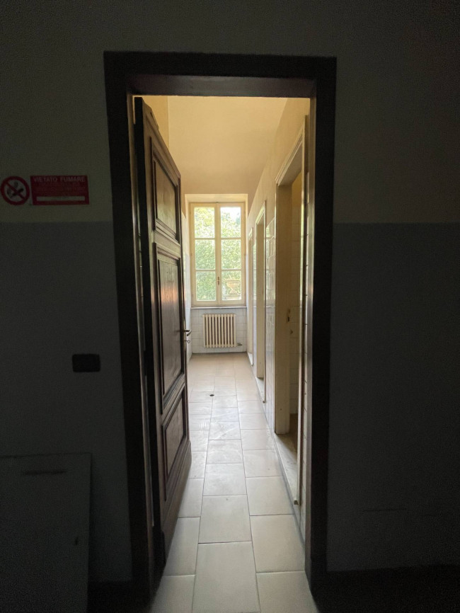 Stabile - Palazzo in Vendita a Asti