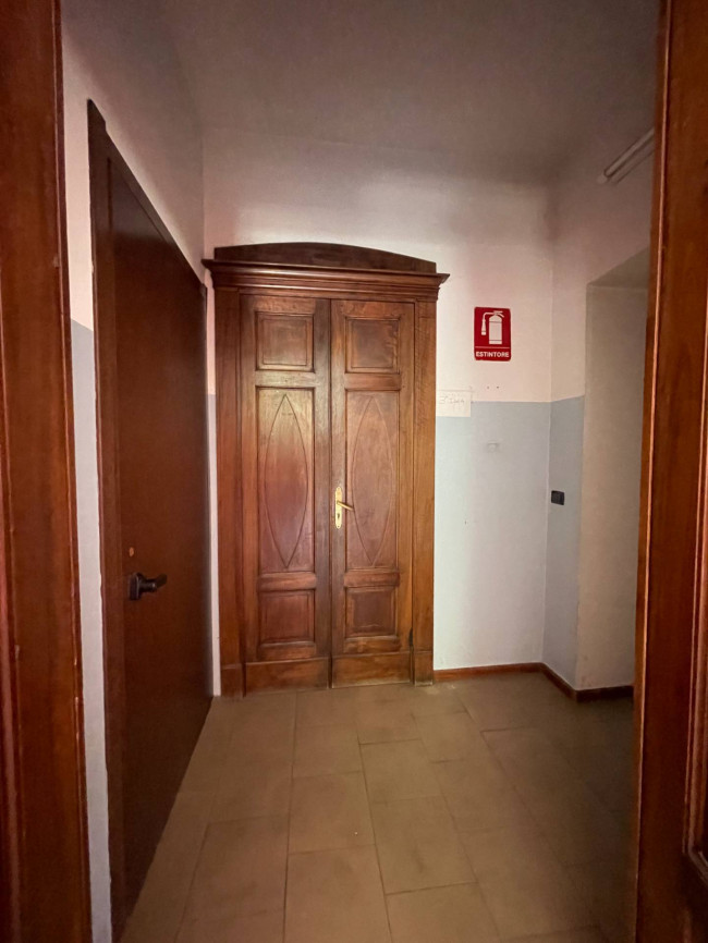 Stabile - Palazzo in Vendita a Asti