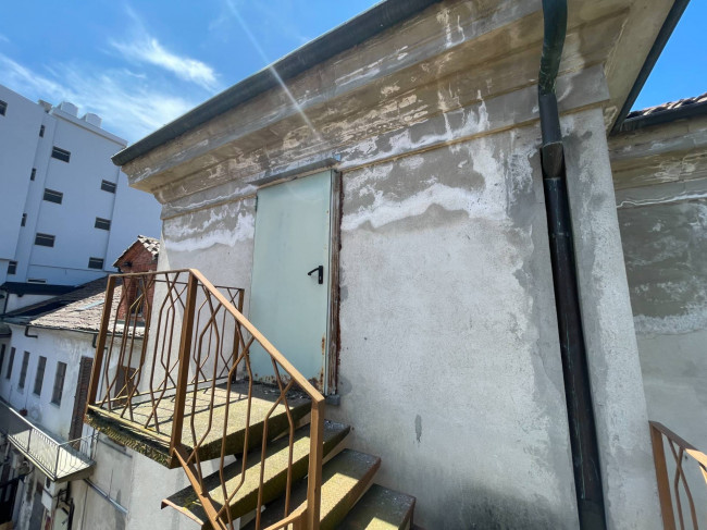 Stabile - Palazzo in Vendita a Asti