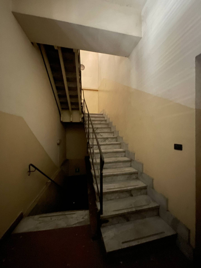 Stabile - Palazzo in Vendita a Asti