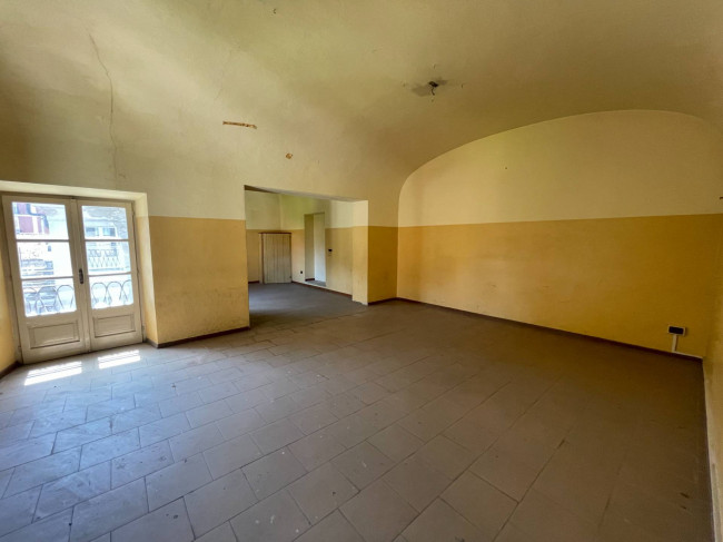 Stabile - Palazzo in Vendita a Asti