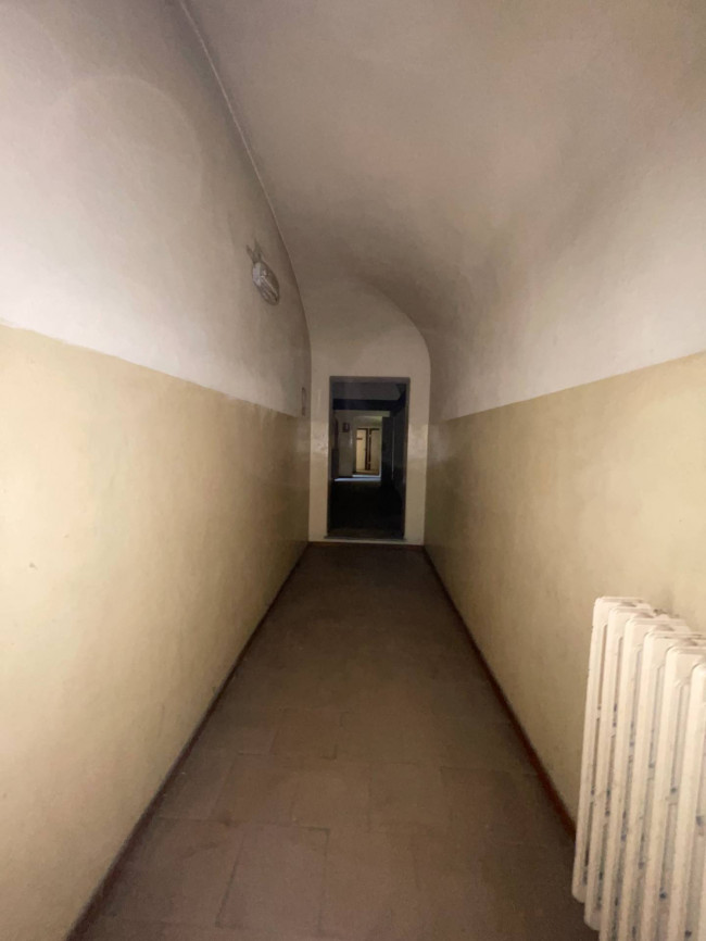 Stabile - Palazzo in Vendita a Asti