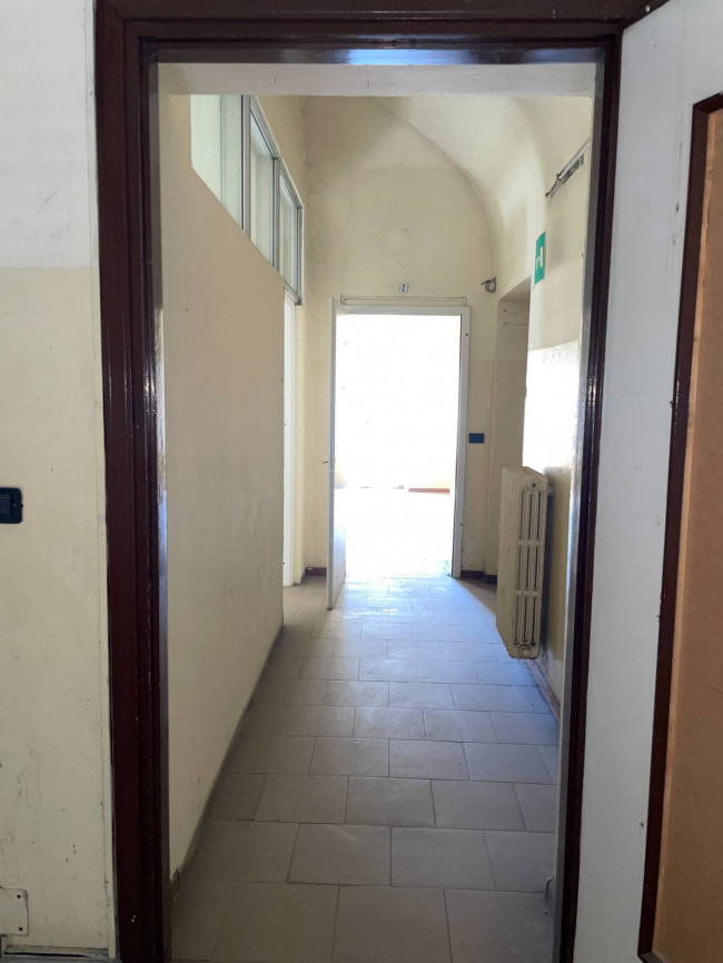 Stabile - Palazzo in Vendita a Asti