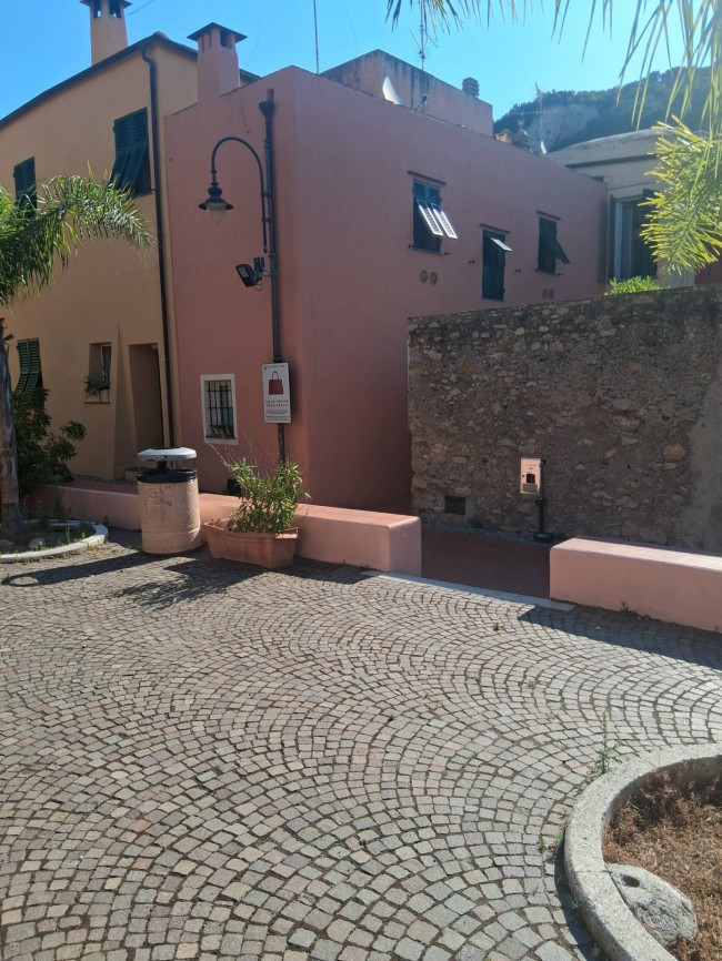 Appartamento in affitto stagionale a Finale Ligure
