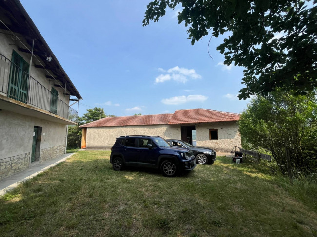 Casa indipendente in Vendita a Torre Bormida