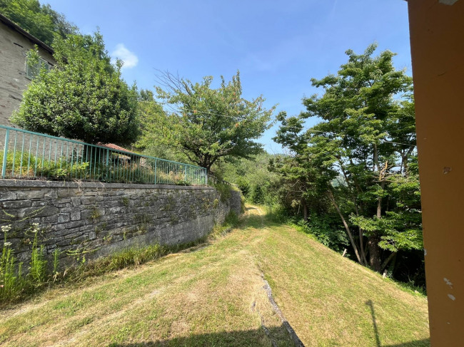 Casa indipendente in Vendita a Torre Bormida
