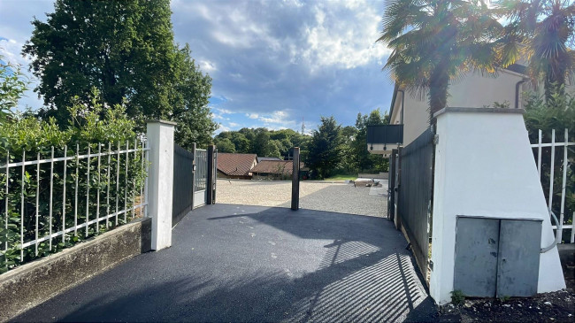Villa Bifamiliare in vendita a Moncalieri
