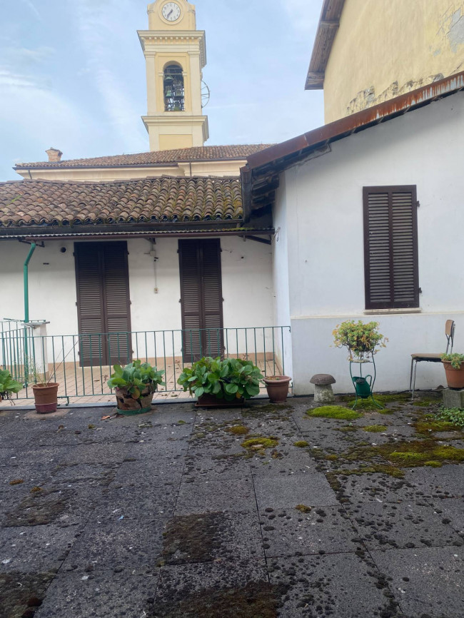 Casa indipendente in Vendita a Canelli
